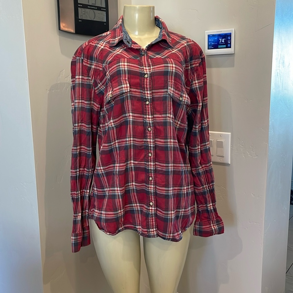 Plaid flannel shirt ladies size XL